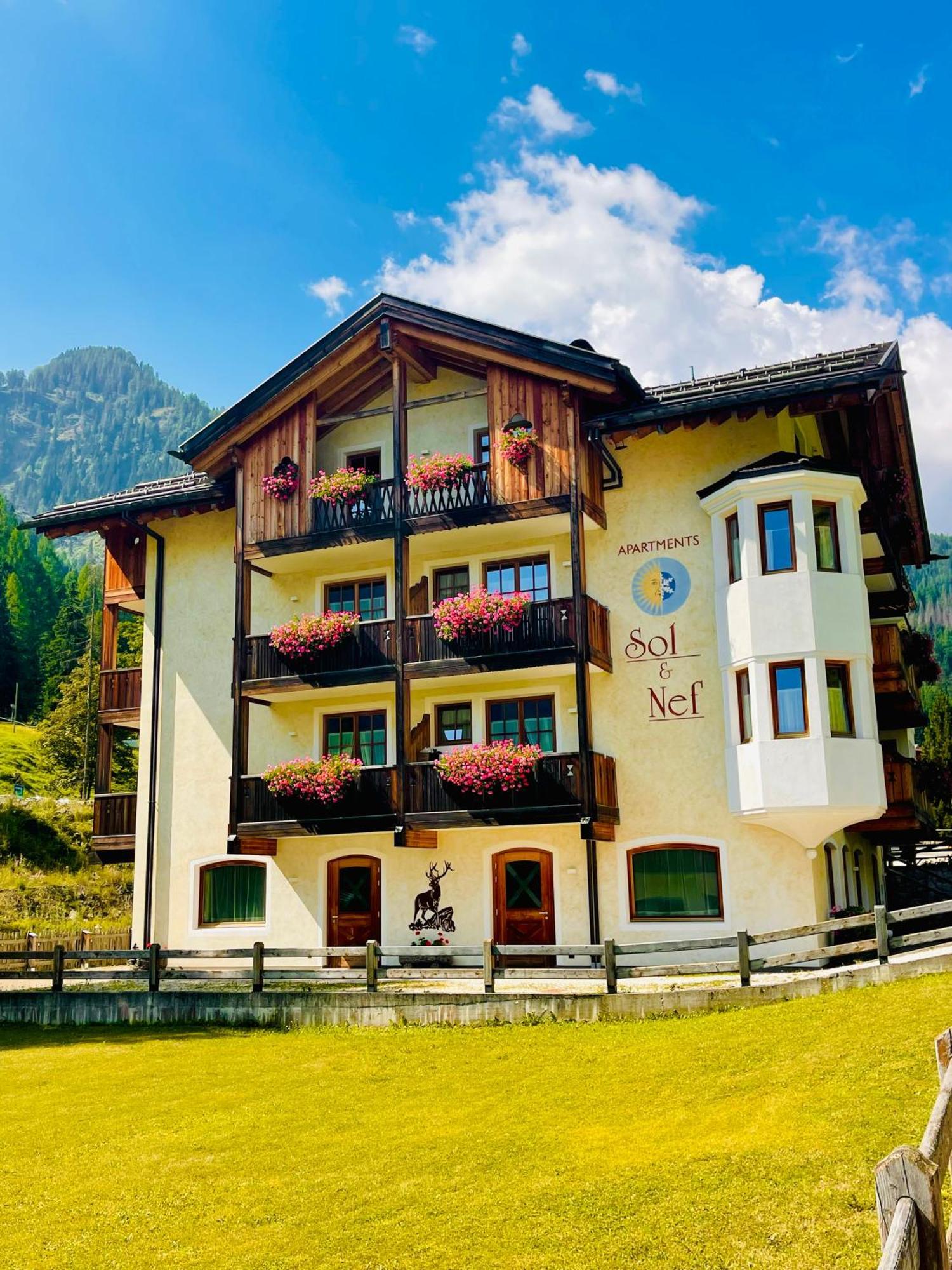Apartments Sol E Nef Rocca Pietore Exterior foto